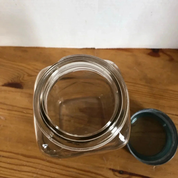 Vtg Blue Ribbon Coffee Jar - Picture 8 of 12